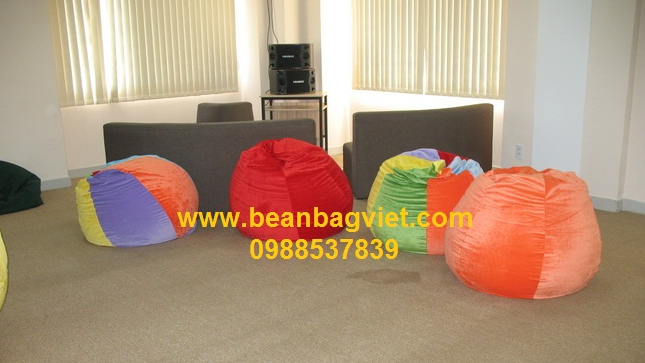 Ghế lười đọc sách Beanbagviet trong thư viện một trường quốc tế tại Q. Thủ Đức